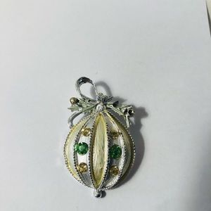 Christmas ornament Brooch